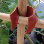 Garden things strip connects